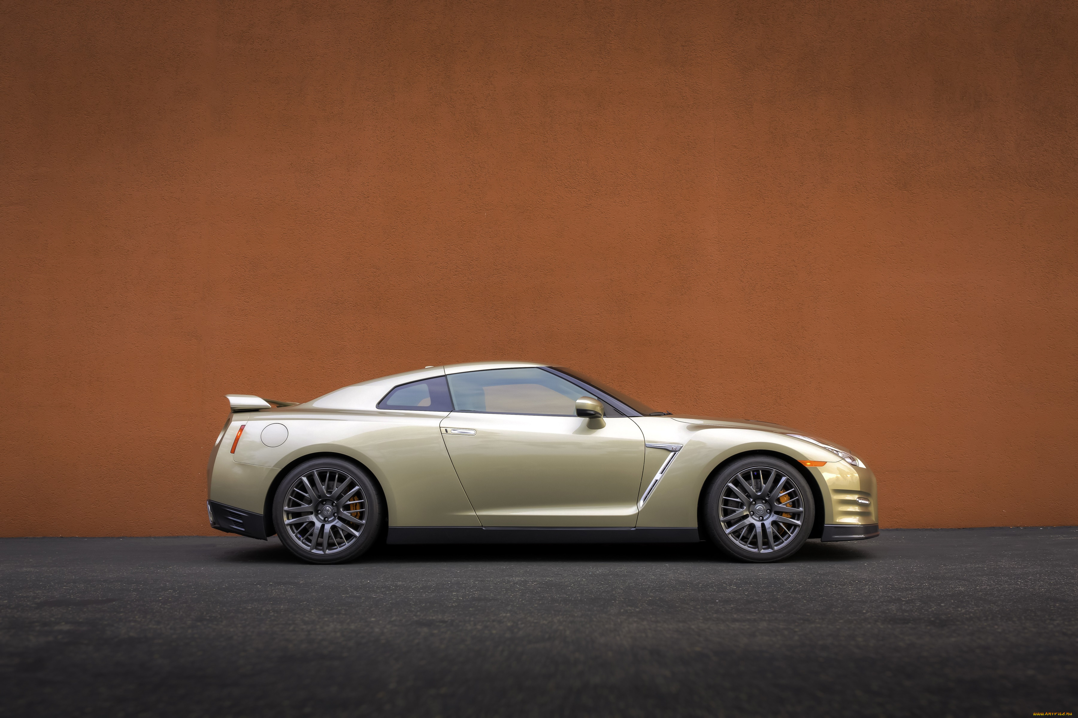 , nissan, datsun, 45th, anniversary, gold, edition, gt-r, 2016, us-spec, r35